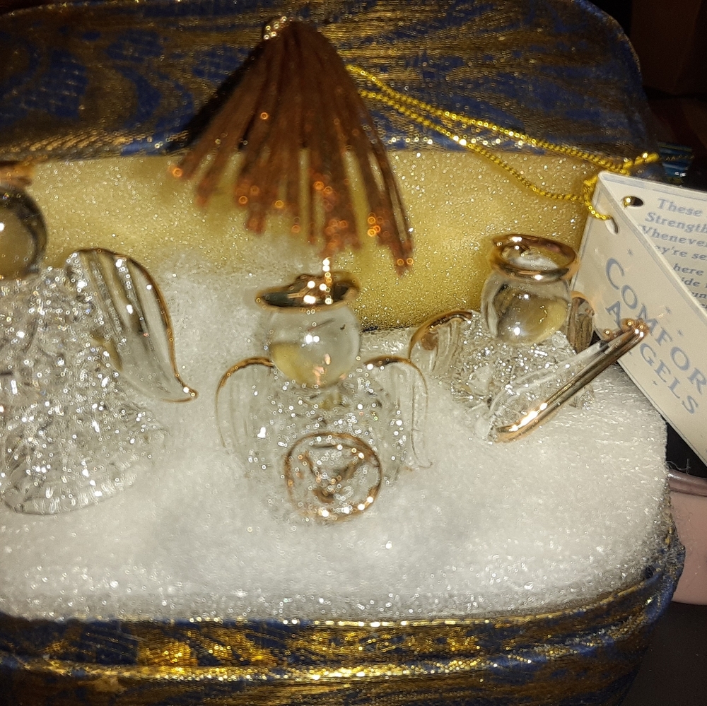 Glass comfort Angels